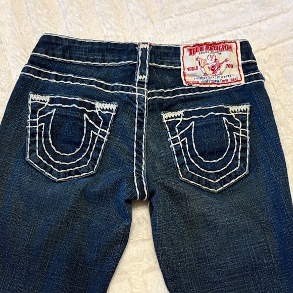 Vintage True Religion Women's Dark Blue, Boot Cut Leg Jeans y2k Super Low Rise!